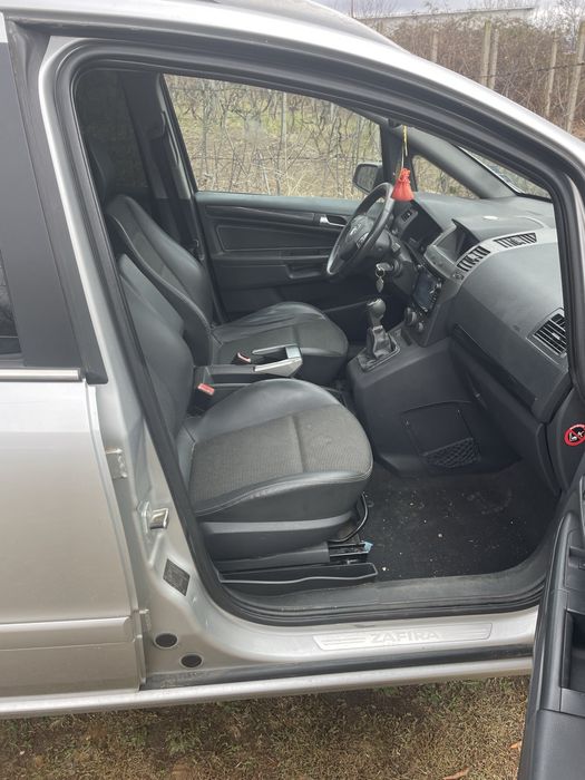 Opel Zafira B/Опел Зафира Б 2007г 1.9 120к.с за части