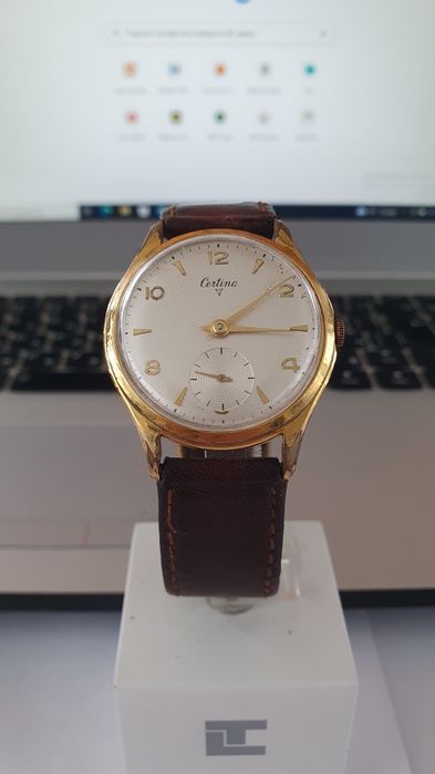 Старинен часовник