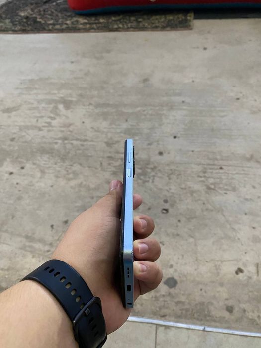 Infinix Hot30i 128/8 white