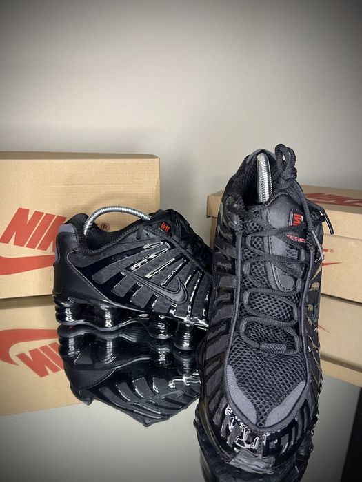 Спортни маратонки Nike Shox