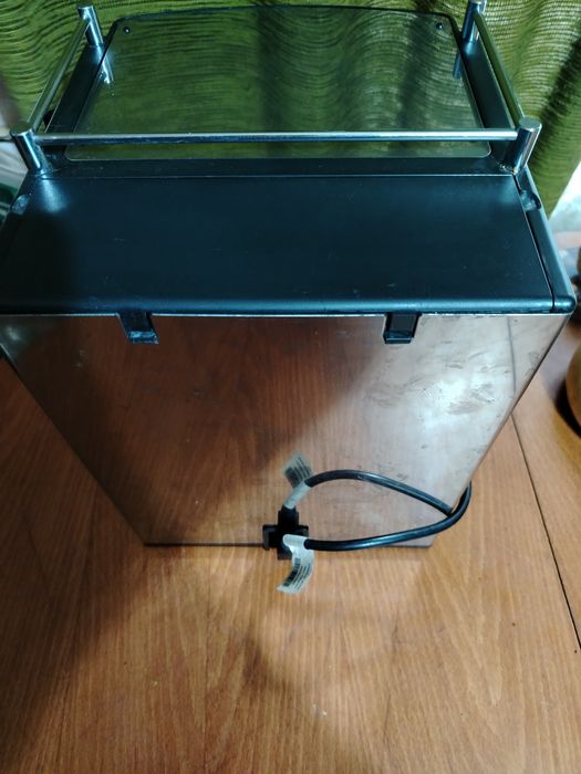 Продава се кафе машина Briel Nuova - Качество и надеждност!