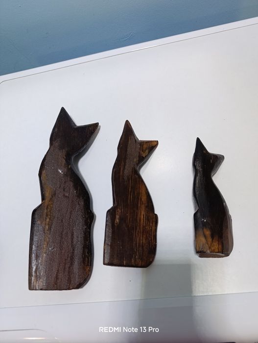 Дърворезба котета