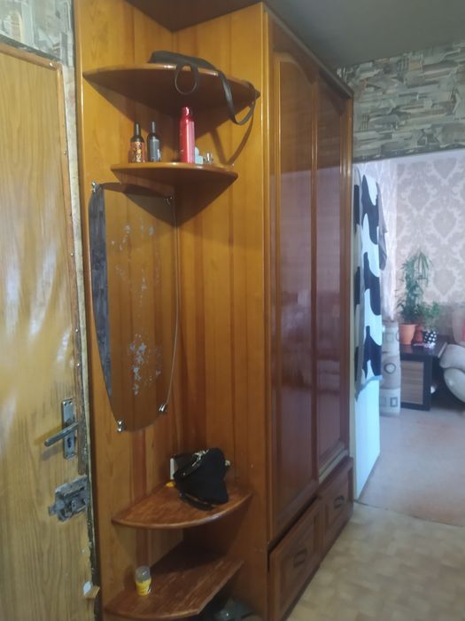 Продам прихожку недорого