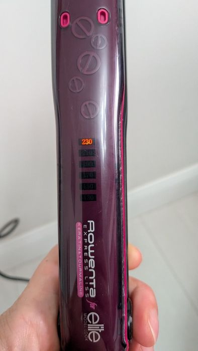 Placa de indreptat parul ROWENTA Express Liss