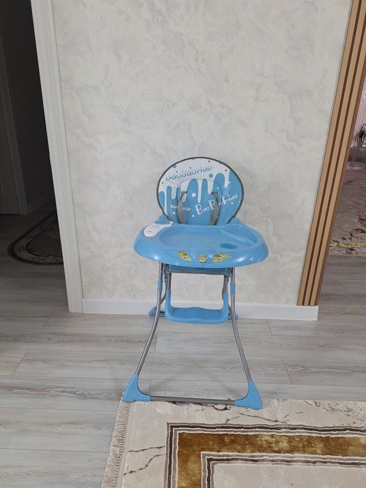 Дет.столик для кормление ребёнка