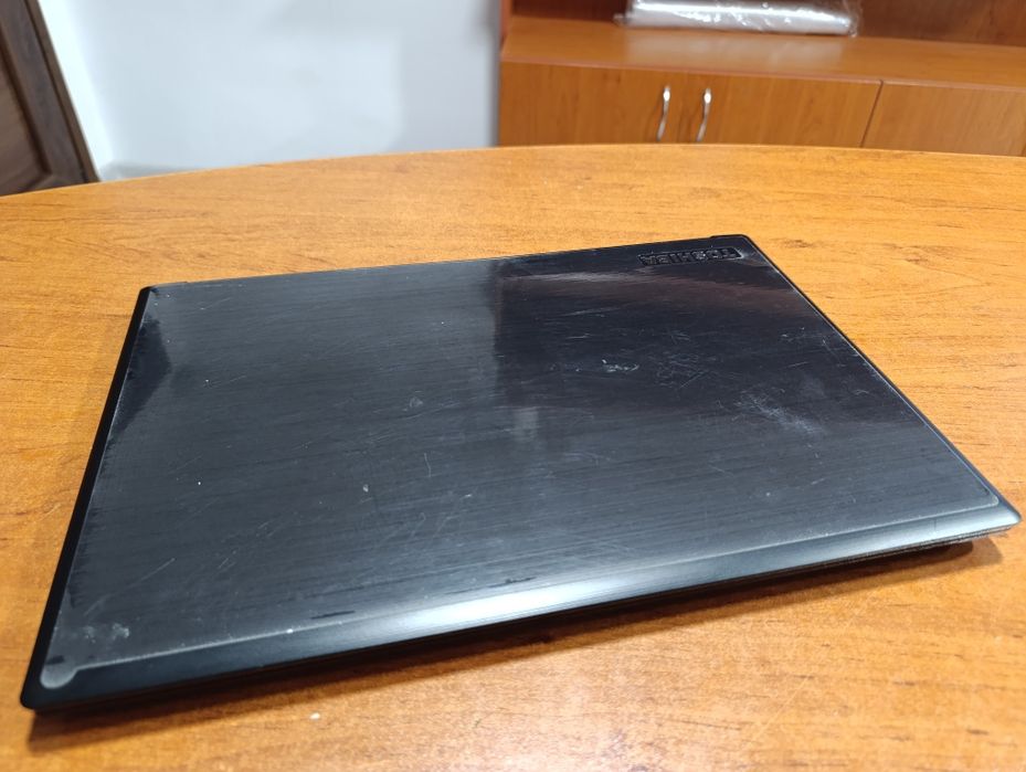 Лаптоп-Toshiba Sattelite Pro -Core i5-8250,Ram 16gb,Ssd 256