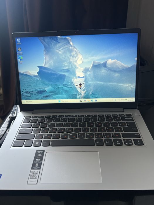 Продам Ноутбук ЛЕНОВА