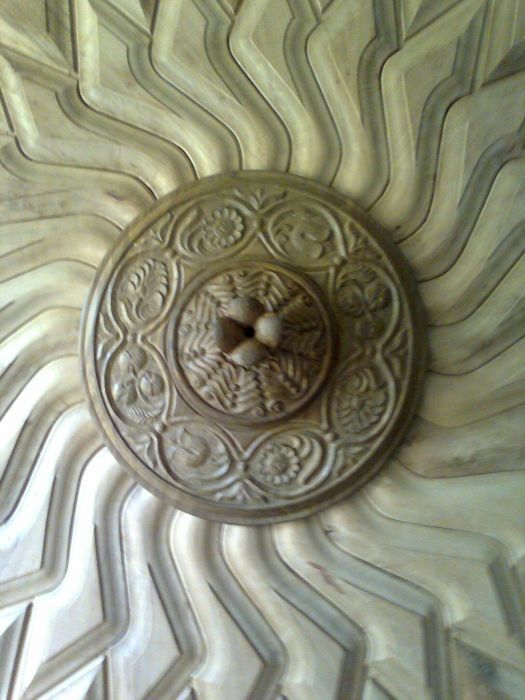 Дървен таван, ръчно изработен