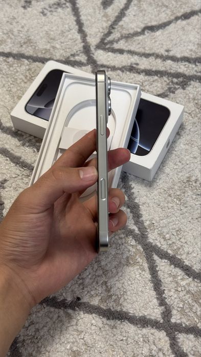 iPhone 16 Pro Max 256гб АКБ 100% на гарантии