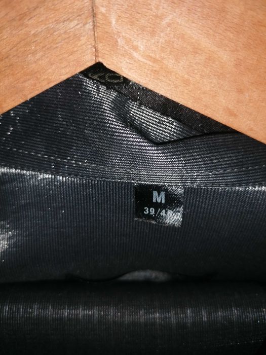 Мъжки официален костюм