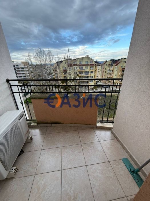 Продава се Едностаен апартамент в к.к. Слънчев бряг - 42 кв.м за 723 €/кв.м - Снимка #4