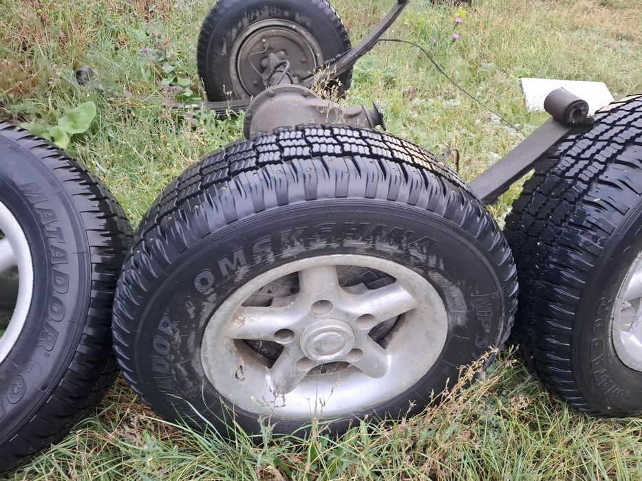 Продам Диски с шинами 5шт