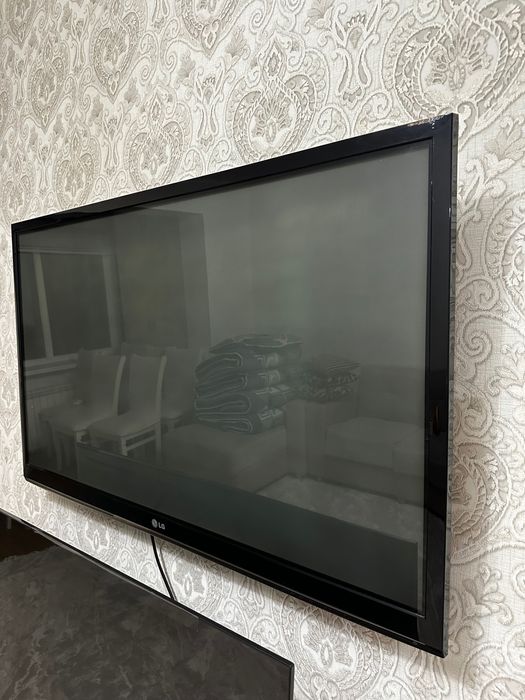 Продам телевизор от lg