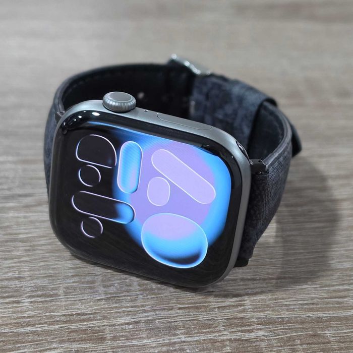 Apple Watch Series 11 GPS + Cellular 46mm