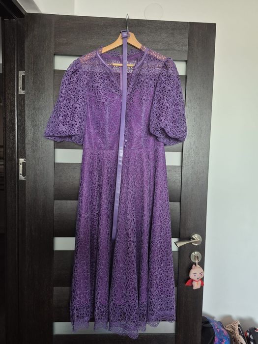 Rochie elegantă mov