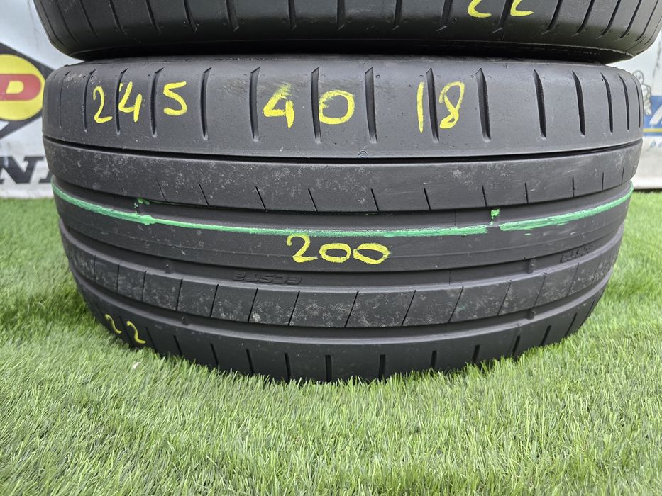245 40 18  kumho