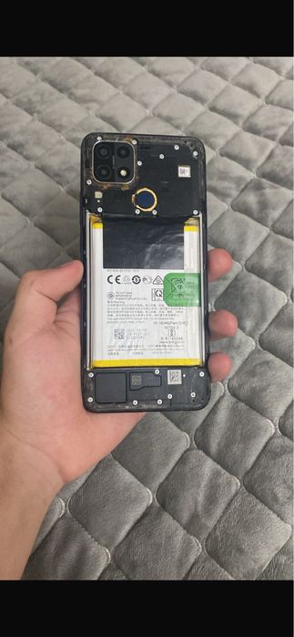 Продам телефон рабочий под восстоновления