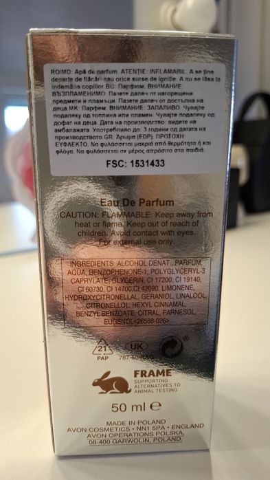 Apa de parfum Treselle Avon