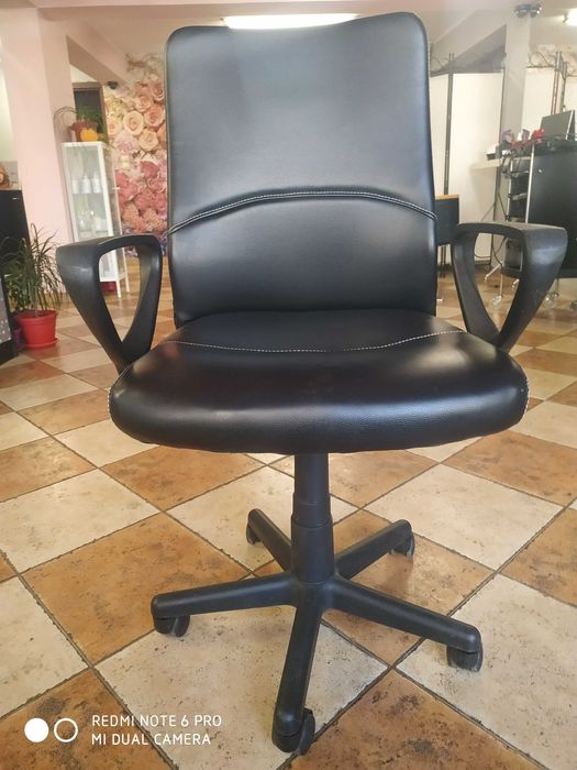 Офис стол с хидравлика