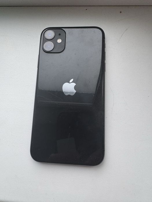 Продам iphone 11