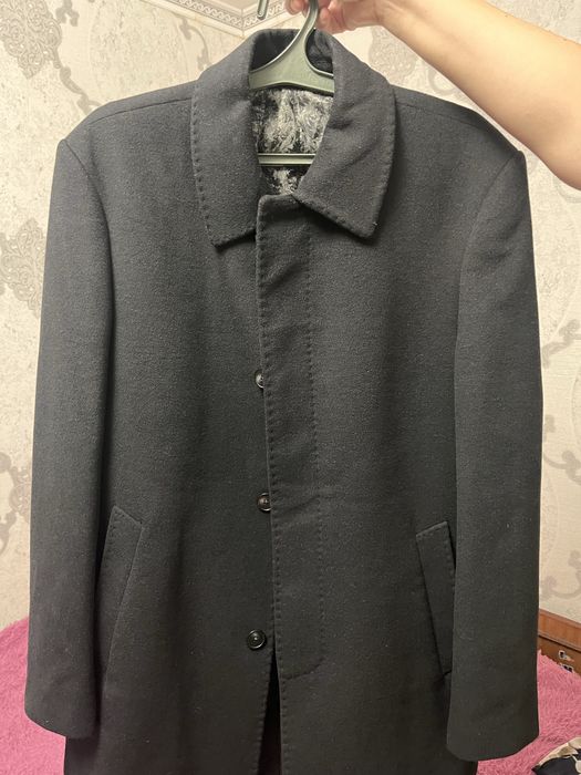 Продам мужское пальто.