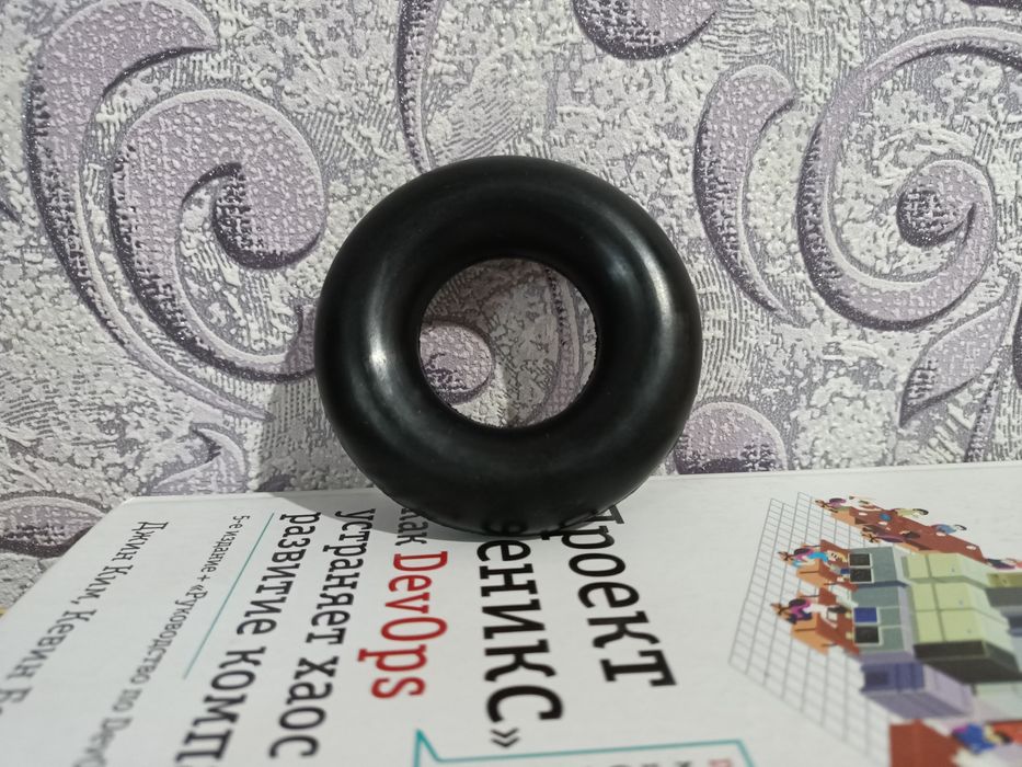 Экспандер 50кг .