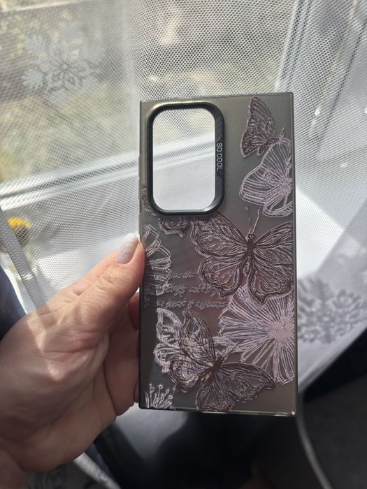 Продам чехлы на S24 Ultra