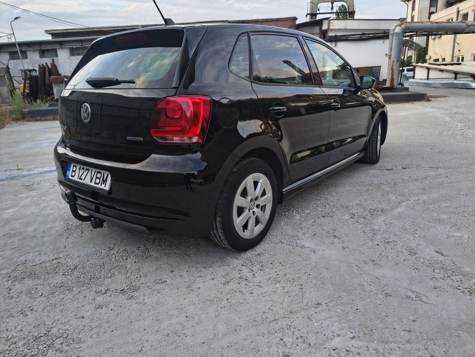 VOLKSWAGEN Polo 2012 — imagine 3