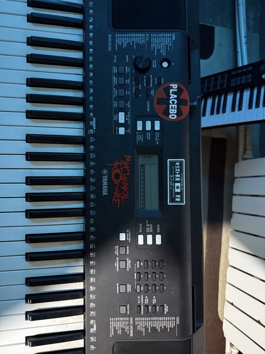 Синтезатор Yamaha PSR E363