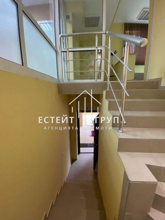 Дава се под наем Офис в Варна, Завод Дружба - 84 кв.м за 510 € - Снимка #2