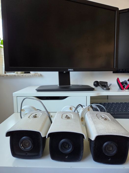 3 bucati Camera supraveghere exterior Hikvision DS-2CE16D0T-IT3,