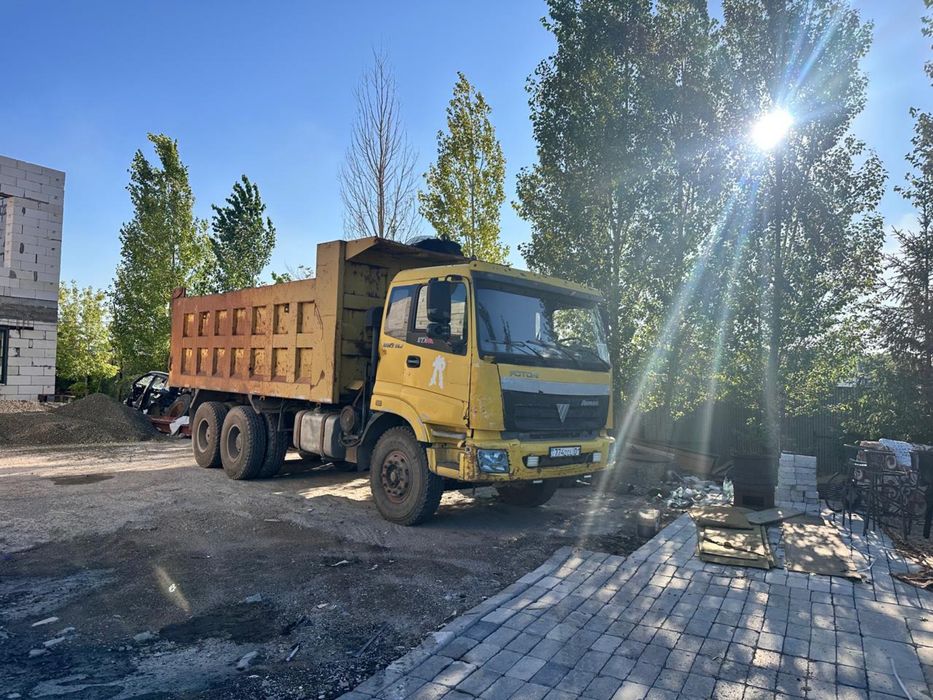Самосвал продам