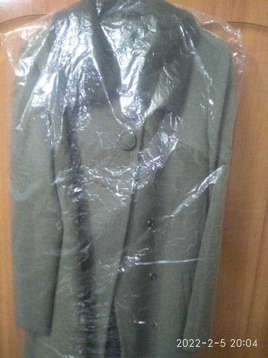 пальто женская, новая