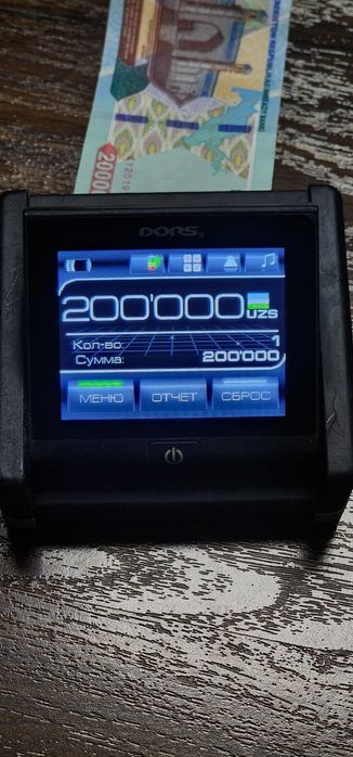 Продаётся сканирующий банкноты детектор.