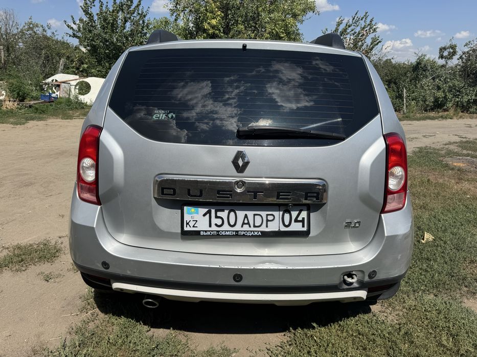 Рено дастер 2014 год.
