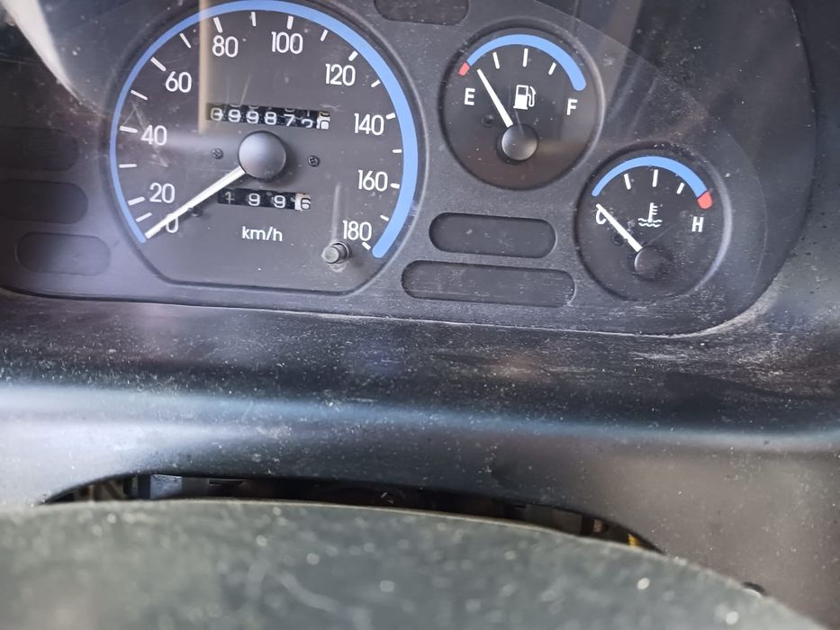 Vand Matiz 2005 functional.cu toate optiunile ce se putea pune pe un matiz la anul acela