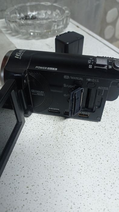 Продам видеокамеру