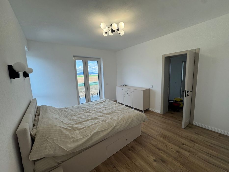 Duplex -De vanzare la Poalele Dealului Lempes
