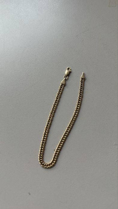 Продам золотой браслет Mioro