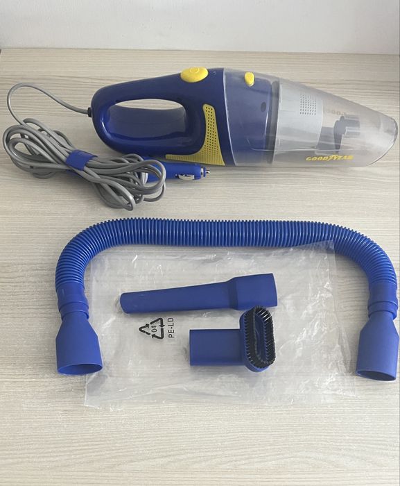 Vând aspirator auto umed/uscat Goodyear 100 W, 12  V