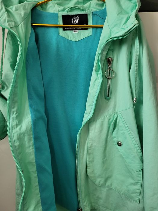 Ветровка на девочку