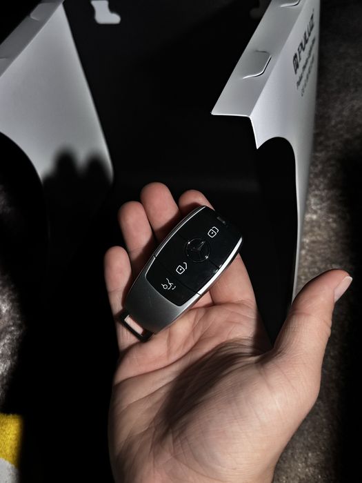 Carcasă cheie Mercedes 2019+ – Aspect premium