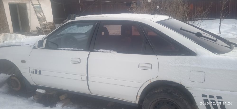 Продам Мазду на запчасти