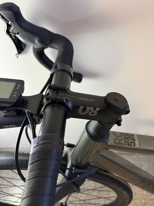 Triban RC520 Gravel Shimano 105 + Elite Direto XR-T + аксесоари (като ново)