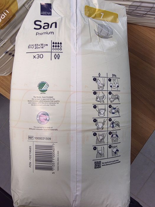 Scutece si absorbante pentru adulți