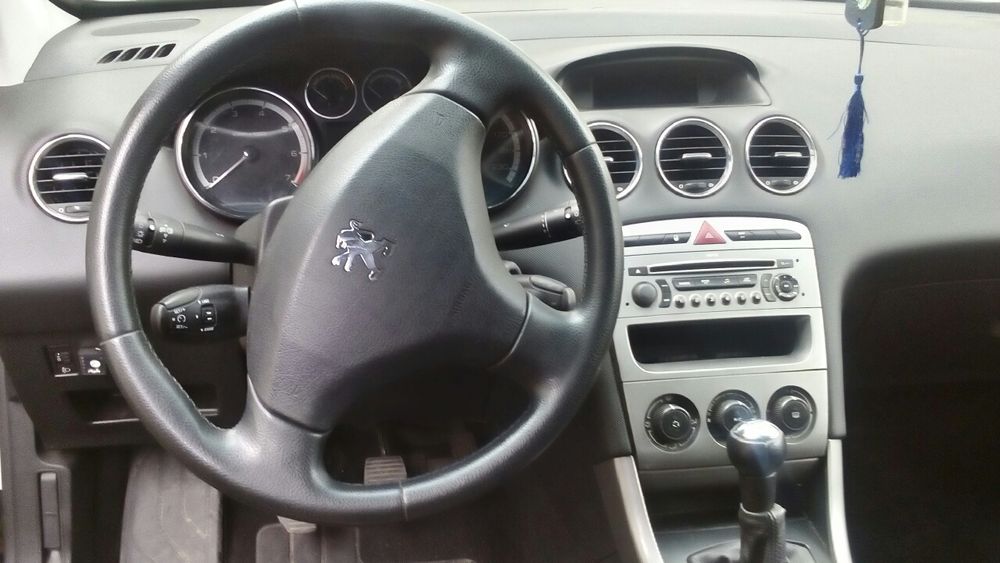 Пежо(PEUGEOT)308-1.6 бензин-газ 120КОНЯ-ВЕРИГА-БАРТЕР BMW 1 дизел