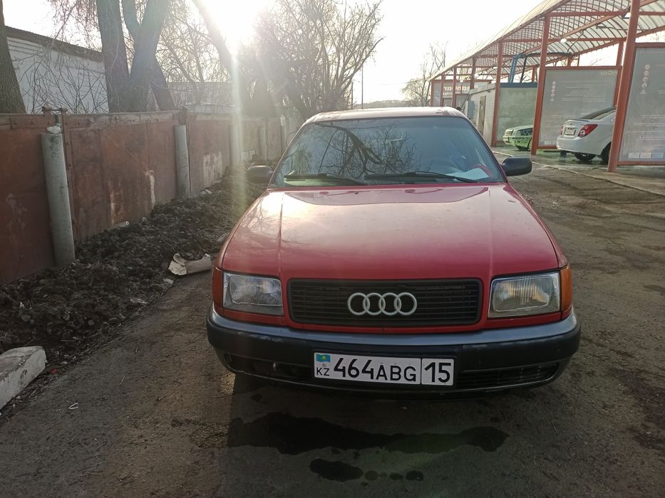 Продам Ауди 100 с4 2.6