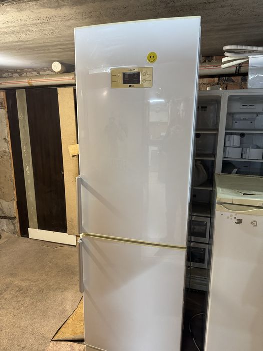 Продам холодильник Lg