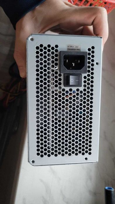 Блок питания Chieftec iArena 700W