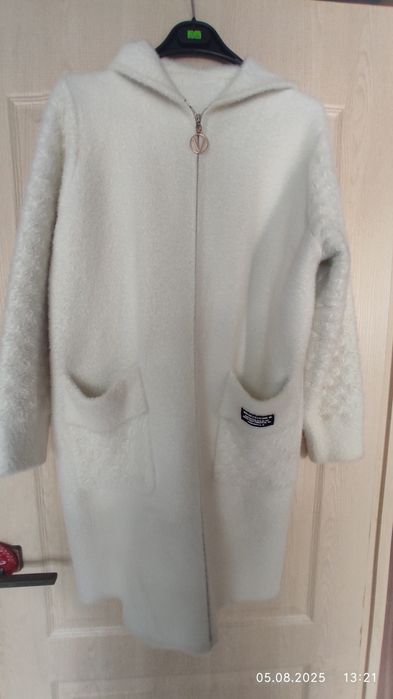 Продам кардиган Альпака на замке